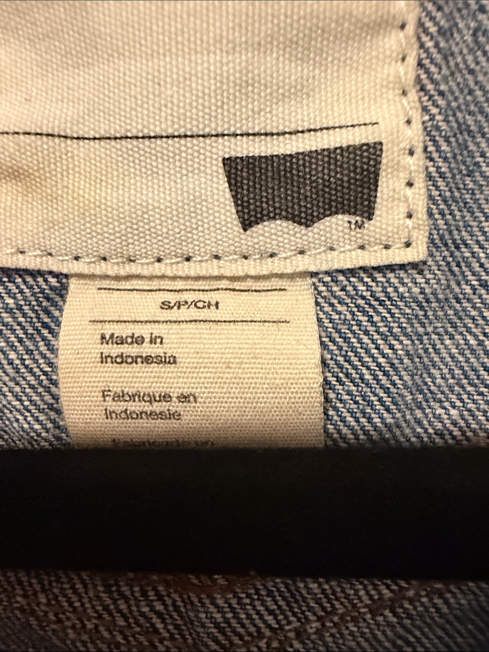 Levi's Light Blue Denim Trucker Jacket - Picture 2 of 4